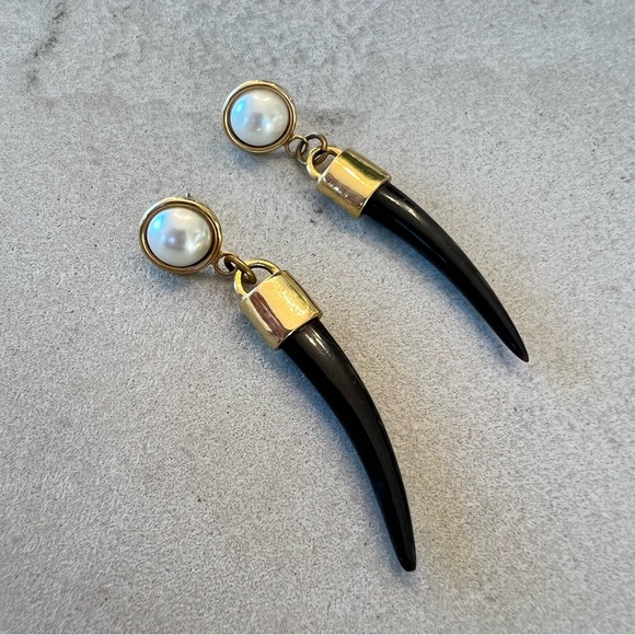 Pearl &‎ Tusk Gold Drop Earrings - Picture 4 of 6
